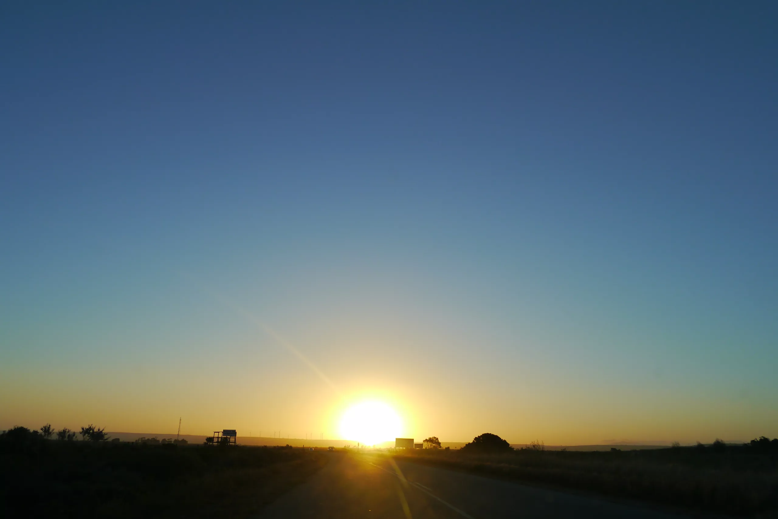 Sonnenuntergang im ländlichen Südafrika